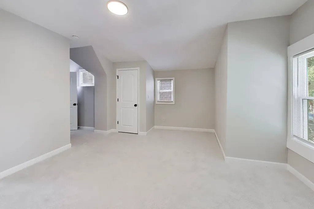 1033 South Claremont Avenue Chicago IL 60612