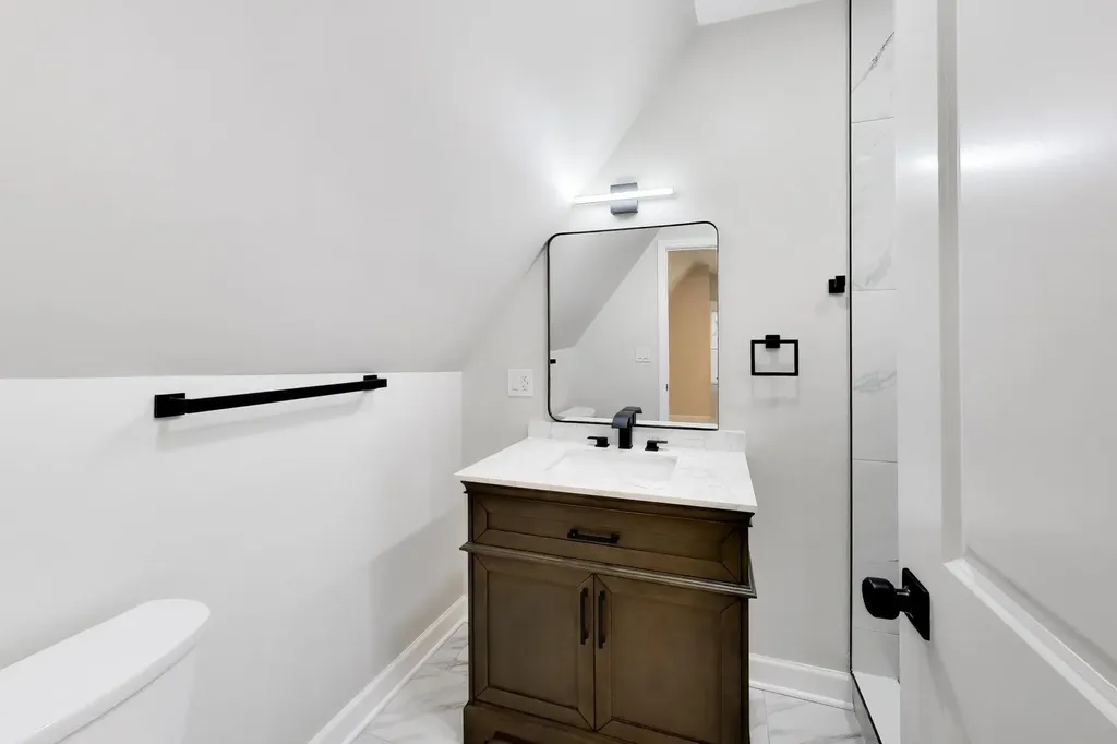 1033 South Claremont Avenue Chicago IL 60612