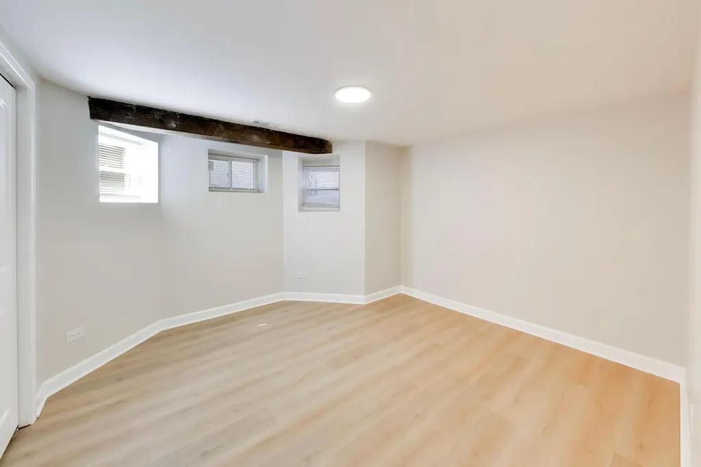 1033 South Claremont Avenue Chicago IL 60612