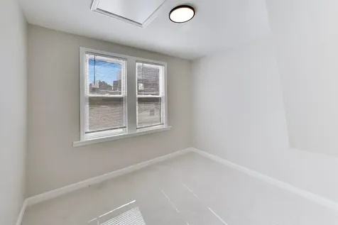 1033 South Claremont Avenue Chicago IL 60612