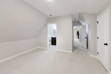 1033 South Claremont Avenue Chicago IL 60612