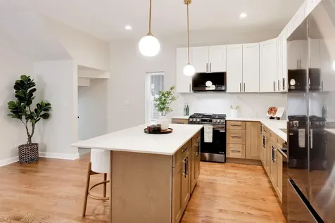 1033 South Claremont Avenue Chicago IL 60612
