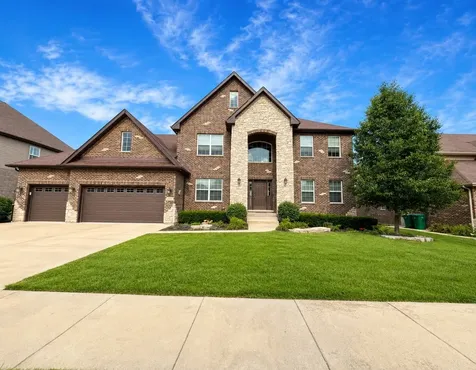 13070 Waterford Drive Lemont IL 60439