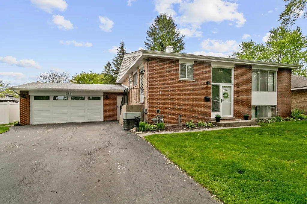 383 Park Avenue Wheeling IL 60090
