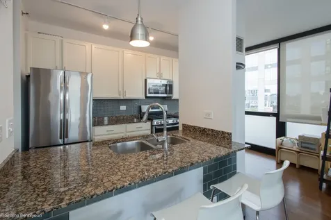 210 South Des Plaines Street Chicago IL 60661