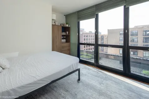 210 South Des Plaines Street Chicago IL 60661
