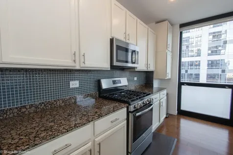 210 South Des Plaines Street Chicago IL 60661