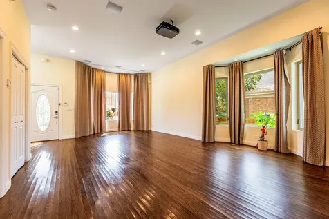 3452 North Newcastle Avenue Chicago IL 60634