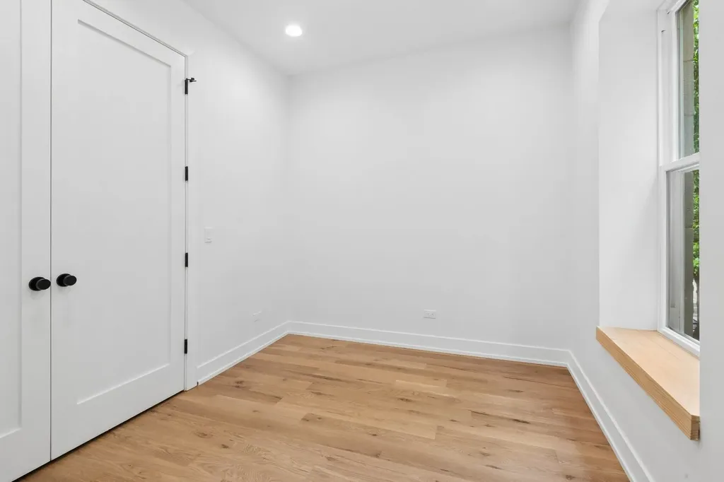 2647 West Walton Street Chicago IL 60622