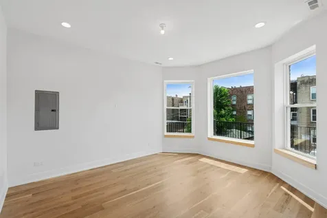 2647 West Walton Street Chicago IL 60622