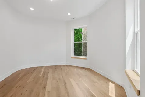 2647 West Walton Street Chicago IL 60622
