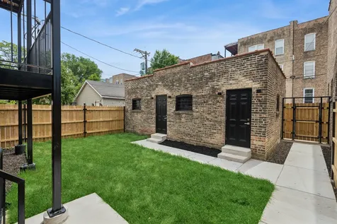 2647 West Walton Street Chicago IL 60622