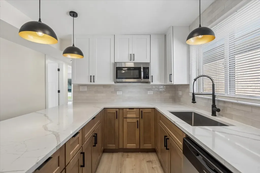2934 West 103rd Street Chicago IL 60655