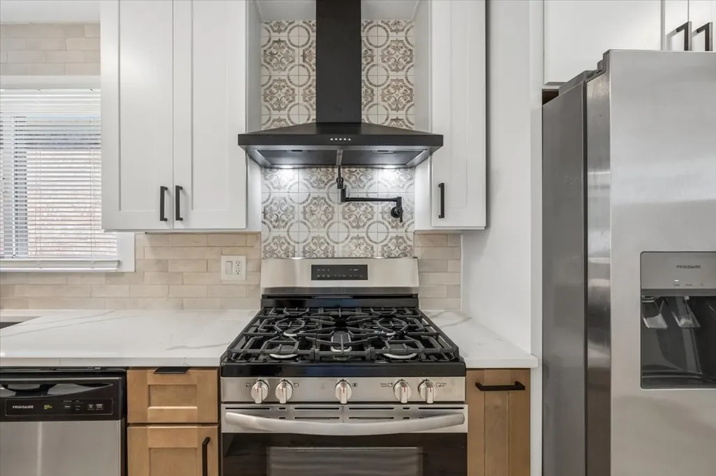 2934 West 103rd Street Chicago IL 60655