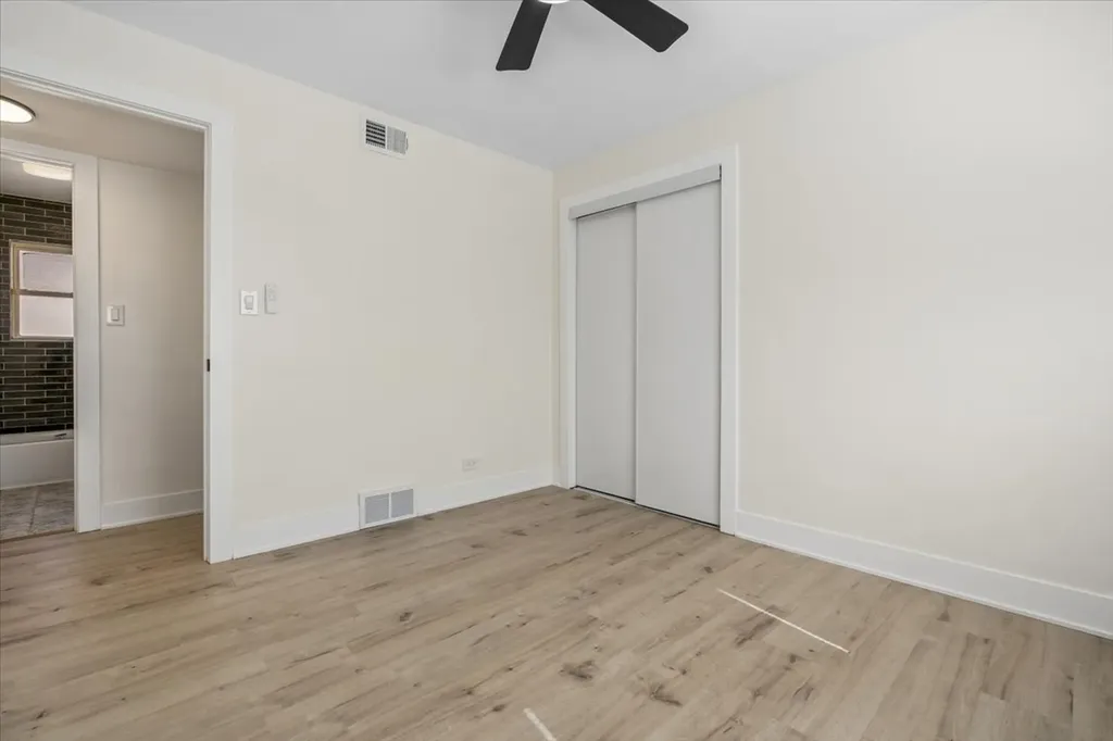 2934 West 103rd Street Chicago IL 60655