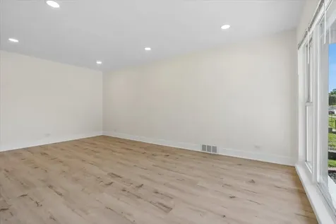 2934 West 103rd Street Chicago IL 60655
