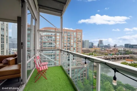 653 North Kingsbury Street Chicago IL 60654