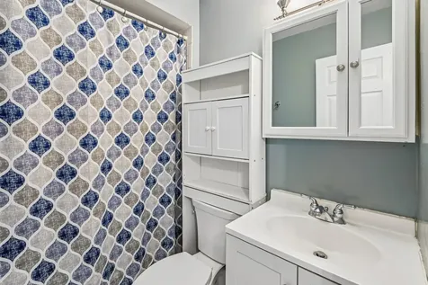 4833 West 109th Street Oak Lawn IL 60453