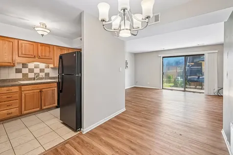 4833 West 109th Street Oak Lawn IL 60453
