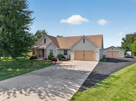 701 Forrest Drive Seneca IL 61360