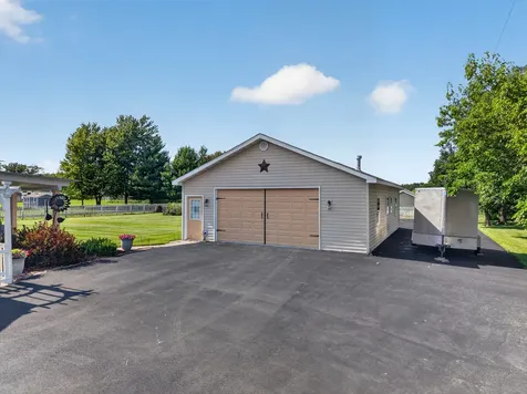 701 Forrest Drive Seneca IL 61360