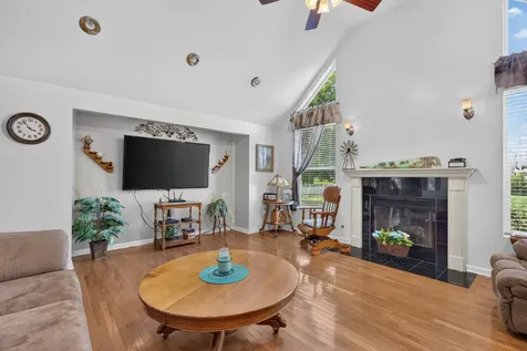 701 Forrest Drive Seneca IL 61360