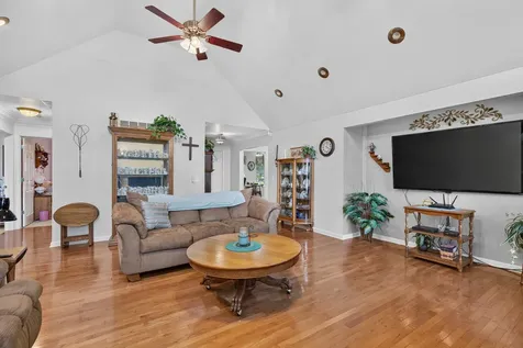 701 Forrest Drive Seneca IL 61360