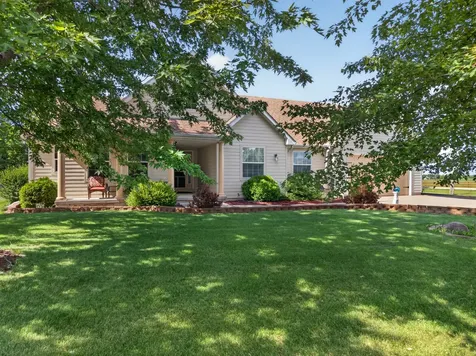 701 Forrest Drive Seneca IL 61360