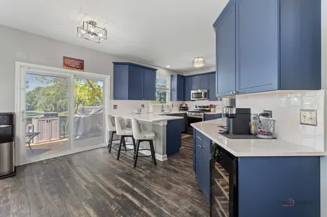 370 Ashford Lane Grayslake IL 60030