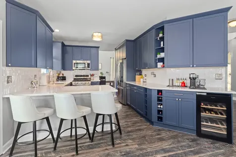 370 Ashford Lane Grayslake IL 60030