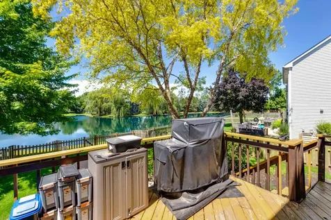 370 Ashford Lane Grayslake IL 60030