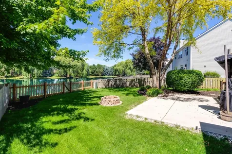 370 Ashford Lane Grayslake IL 60030
