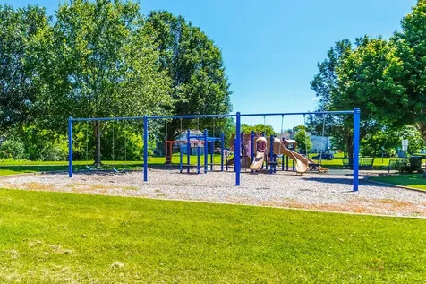 370 Ashford Lane Grayslake IL 60030