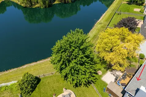 370 Ashford Lane Grayslake IL 60030