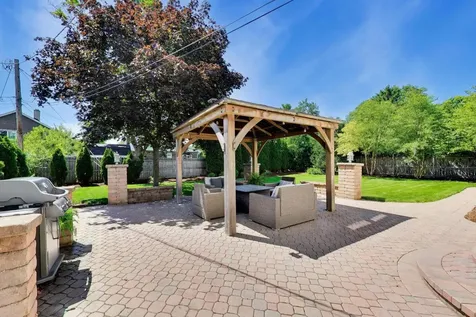 1438 North Haddow Avenue Arlington Heights IL 60004