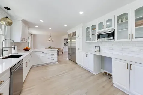 1438 North Haddow Avenue Arlington Heights IL 60004