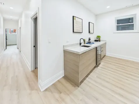 2638 West Superior Street Chicago IL 60612