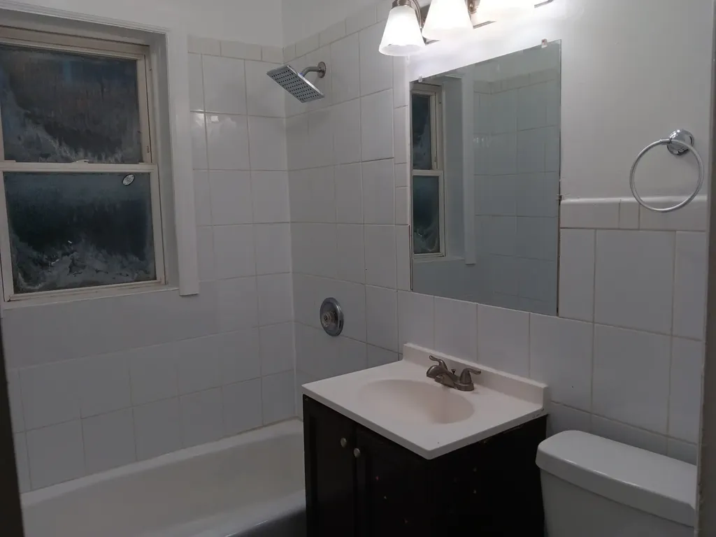 5459 North Spaulding Avenue Chicago IL 60625