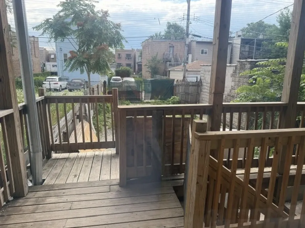 1921 South Saint Louis Avenue Chicago IL 60623