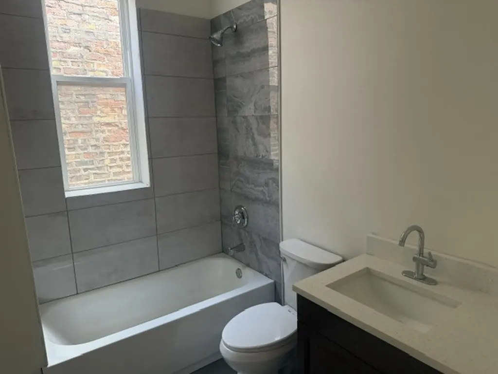 1921 South Saint Louis Avenue Chicago IL 60623