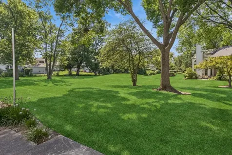 1315 Cheswick Court Wheeling IL 60090