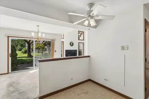 1315 Cheswick Court Wheeling IL 60090