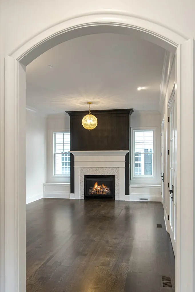 938 Waverly Road Glen Ellyn IL 60137