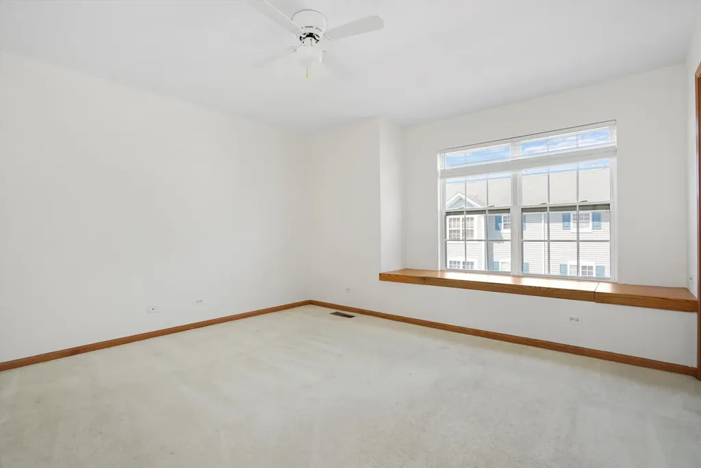 2304 Hudson Circle Aurora IL 60502
