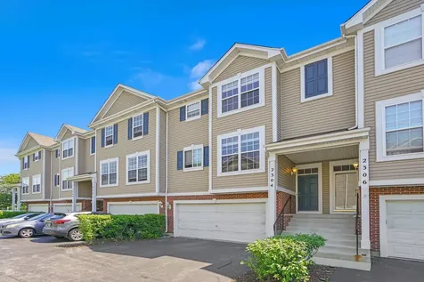 2304 Hudson Circle Aurora IL 60502