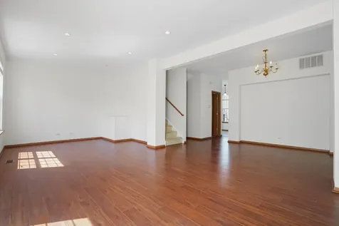 2304 Hudson Circle Aurora IL 60502
