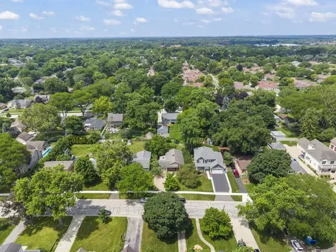 1020 South Gables Boulevard Wheaton IL 60189