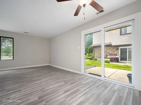 16212 Apple Lane Tinley Park IL 60487