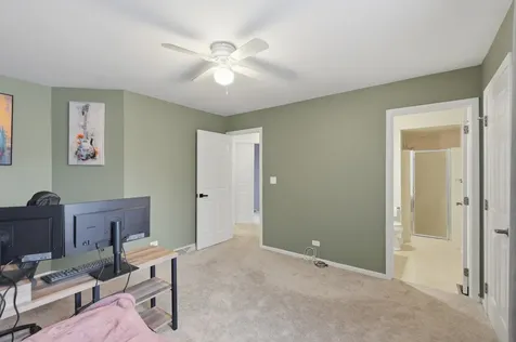1729 Pebble Beach Court Hoffman Estates IL 60169