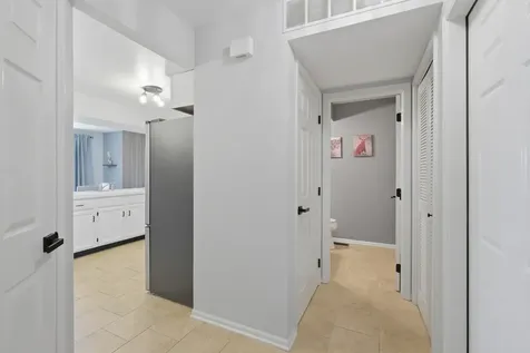 1729 Pebble Beach Court Hoffman Estates IL 60169